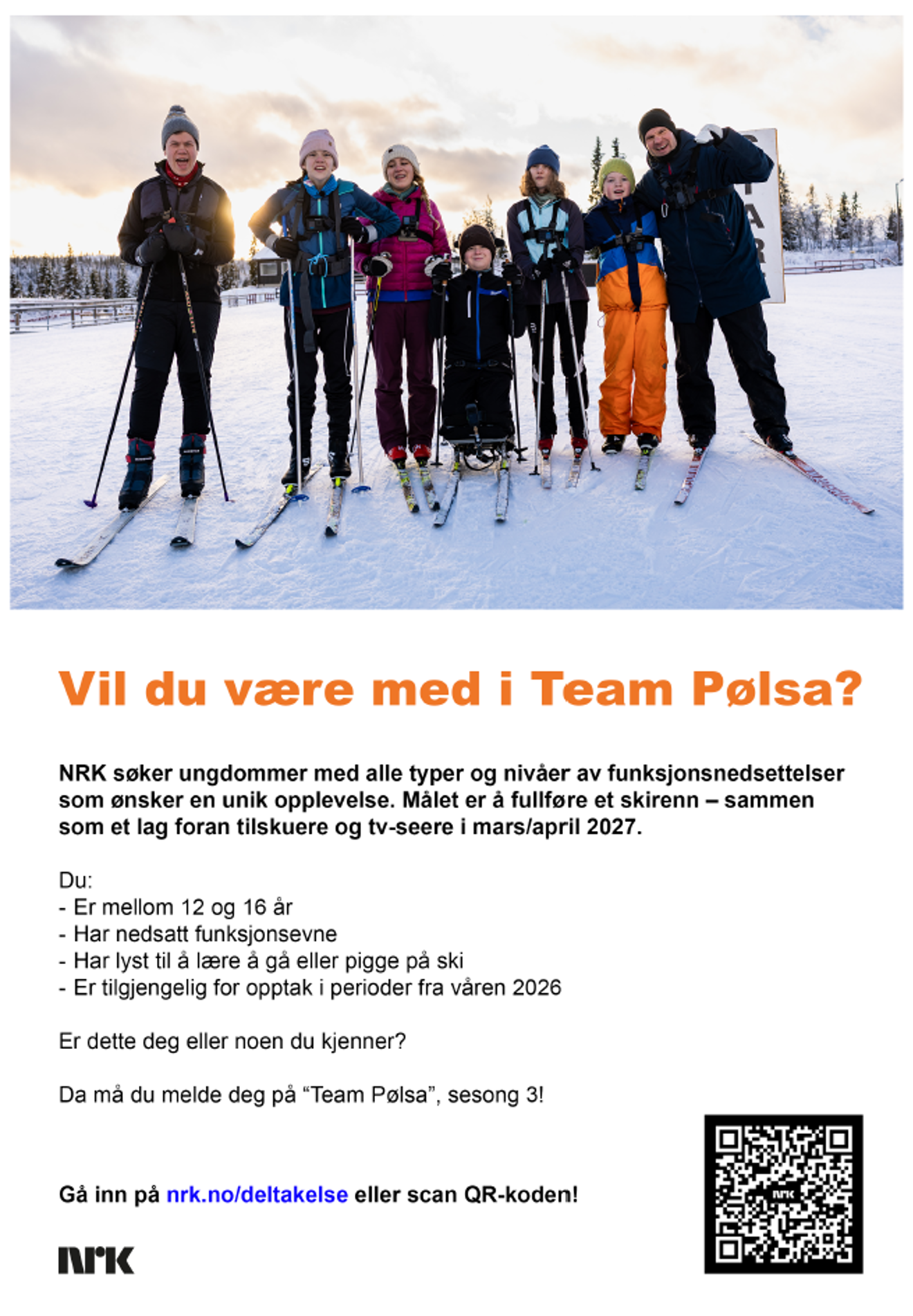 En gruppe mennesker på ski