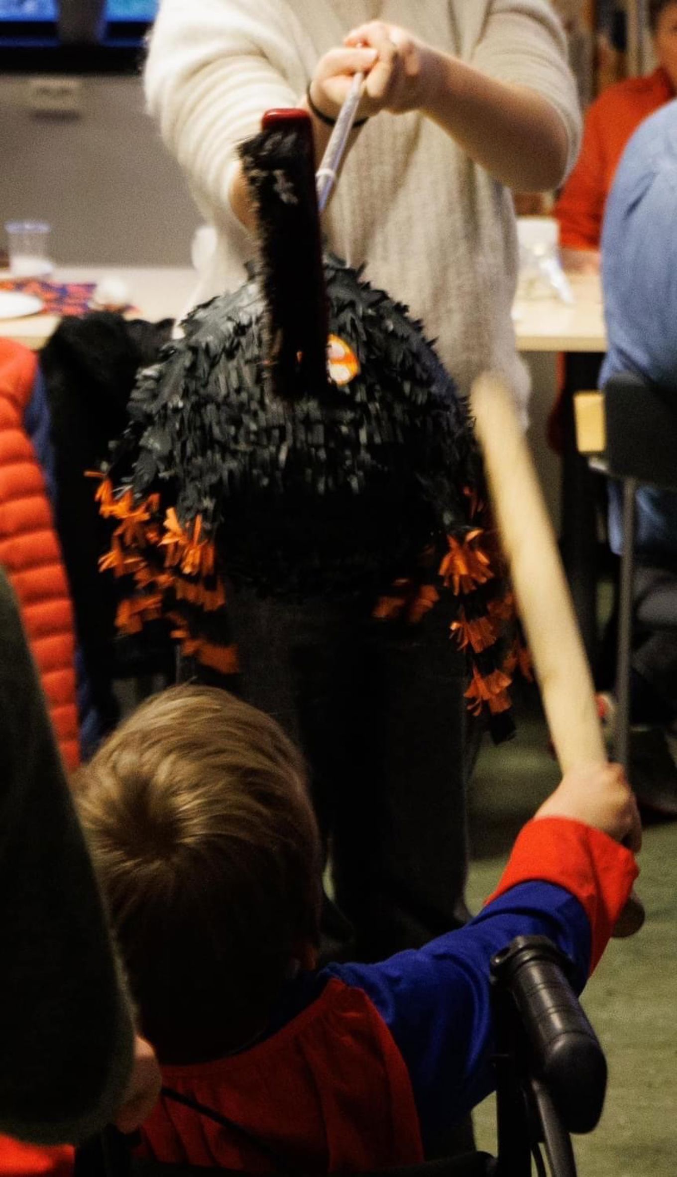 Foto: Haukåsen skole FAU Pinata, erdderkopp, Halloween